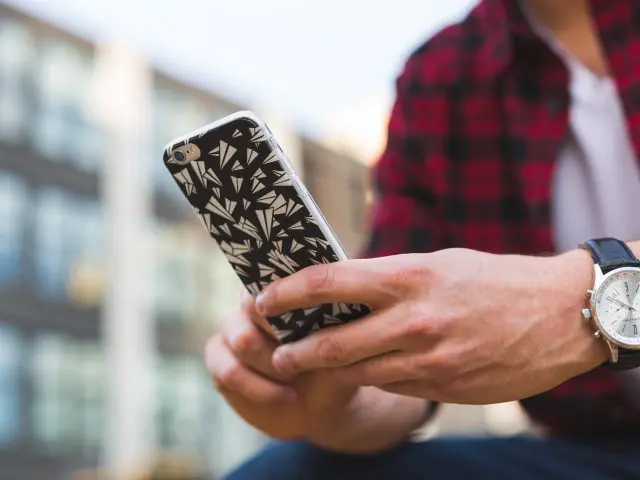 マダムライブがノンアダルトでも稼げる5つの理由。【チャットレディ求人サイト】４