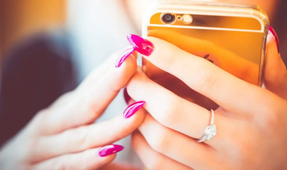 FANZA（ファンザ）ライブチャットの疑問を解消！ログインについても確認しよう。【チャットレディサイト】３